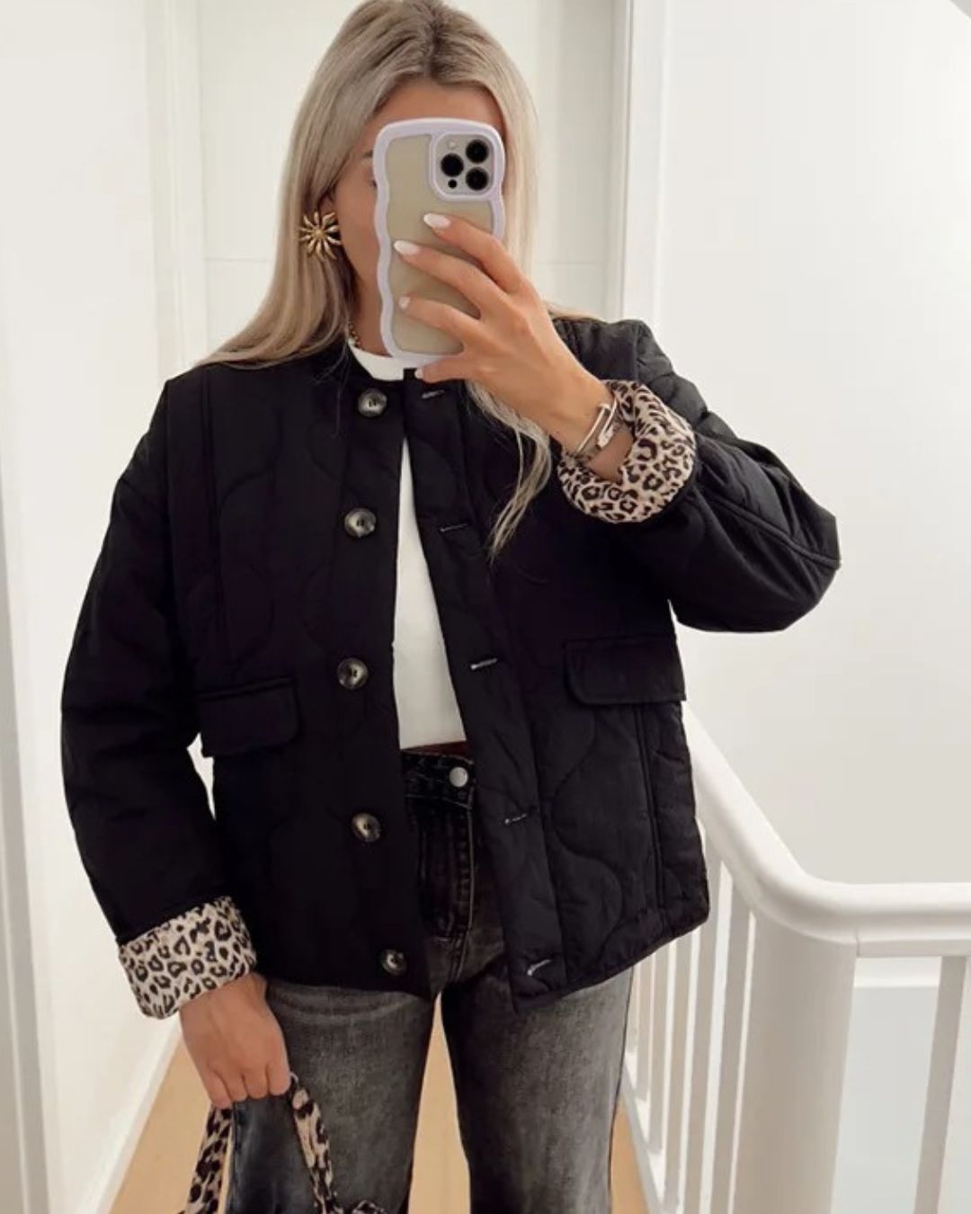 Gewatteerd Knopenjack Stijlvolle Streetwear Look Dames