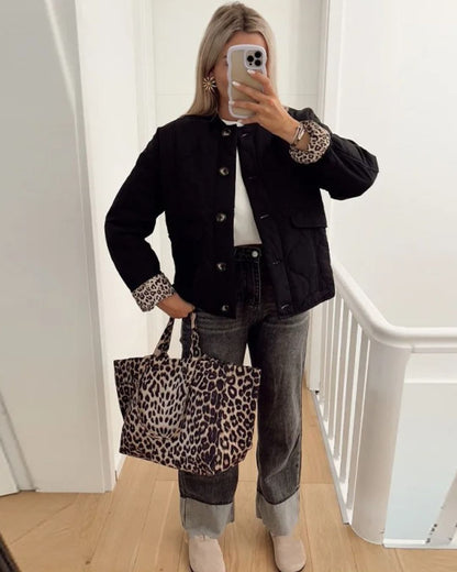 Gewatteerd Knopenjack Stijlvolle Streetwear Look Dames